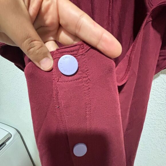 Jambys Split All Wine You Want Hooded Foot Pocket Wizard Cozy Loungewear OS - Picture 9 of 16